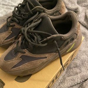 Yeezy 700 SOLD